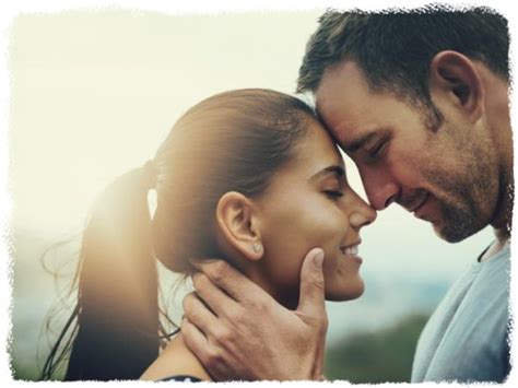 "Relationship Goals" Compliments for an Inspiring Couple GIF